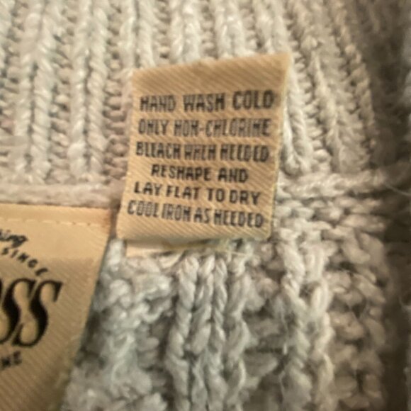 B Moss Cable Knit Light Gray Sweater Size Medium - Picture 5 of 8